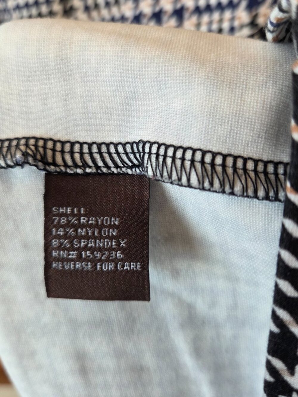 J. McLaughlin Ponte Houndstooth Aspen Glenn Dress Size M Bedford Midi Longsleeve - Picture 9 of 11